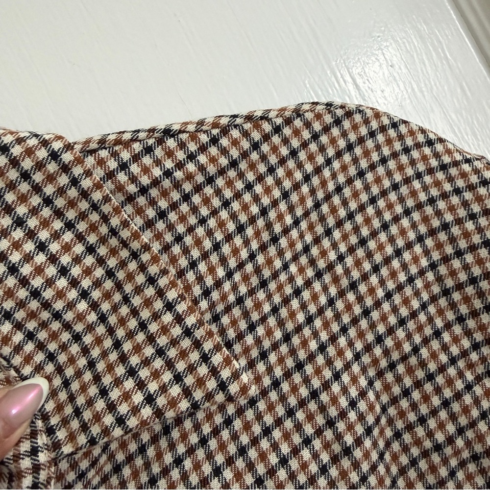 BROWN CHECKERED BUTTON DOWN SHIRT - Picture 4 of 6